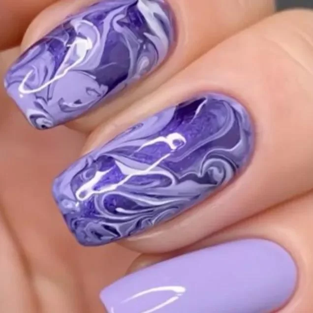 Unhas Decoradas com Efeito Mármore - detalhe