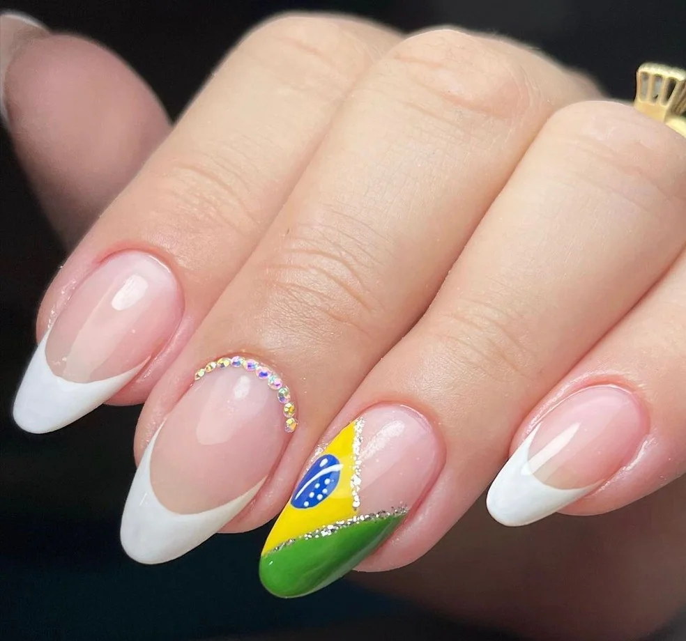 Francesinha Patriota 2.0: Cores da Bandeira com um Toque Moderno - inspiração