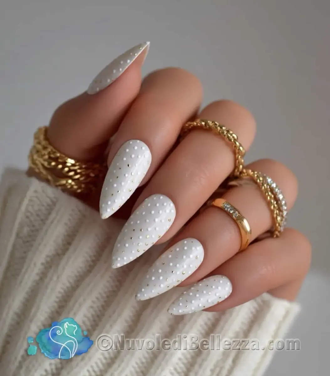 Unhas Cloud Dancer: A Suavidade do Creme de Baunilha - inspiração